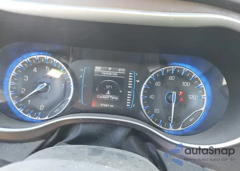 2017 Chrysler Pacifica Touring z USA, uszkodzony, nr VIN 2C4RC1DG0HR663808